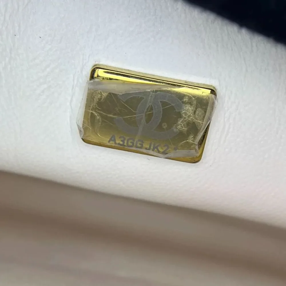 Chanel Women Pre-Loved Bag Very Good Condition